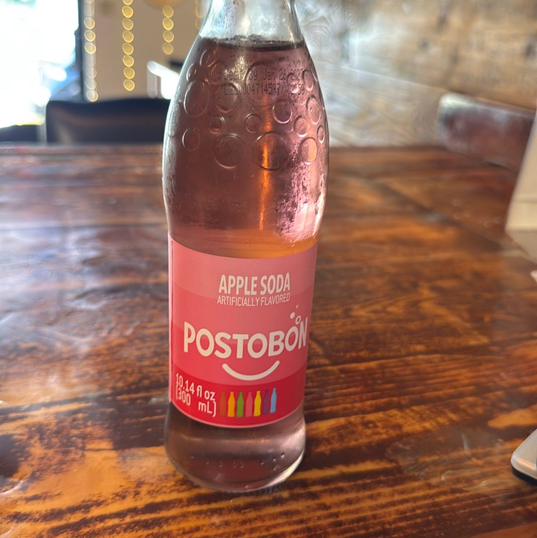 Manzana Postobon.